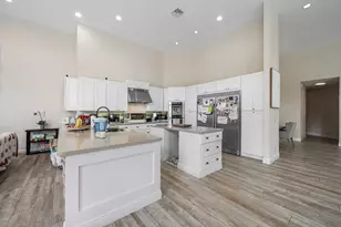 8204 NW 63rd Ct, Parkland, FL 33067 - Photo 6