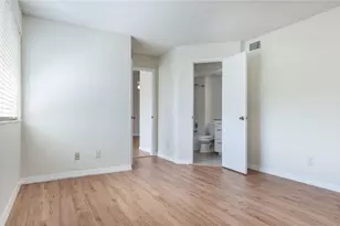 417 Vista Isles Dr, Sunrise, FL 33325 - Photo 14