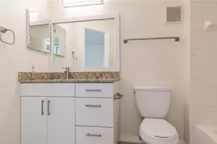 417 Vista Isles Dr, Sunrise, FL 33325 - Photo 18