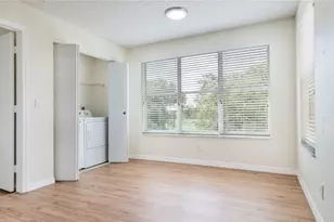 417 Vista Isles Dr, Sunrise, FL 33325 - Photo 12