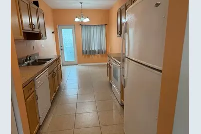 2131 SE Destin Drive, Port Saint Lucie, FL 34952 - Photo 10