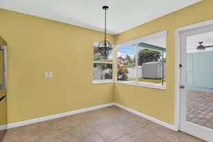 2110 NE 4th Ave, Boca Raton, FL 33431 - Photo 10