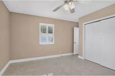 2110 NE 4th Avenue, Boca Raton, FL 33431 - Photo 32