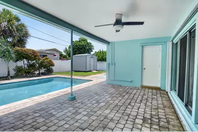 2110 NE 4th Avenue, Boca Raton, FL 33431 - Photo 38