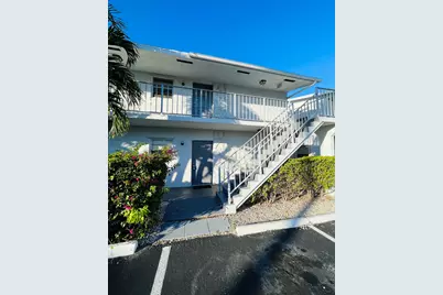 510 24th Avenue N #401, Lake Worth Beach, FL 33460 - Photo 2