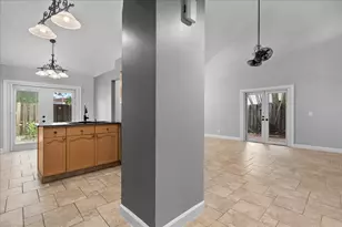 1714 Shoreside Cir, Wellington, FL 33414 - Photo 2