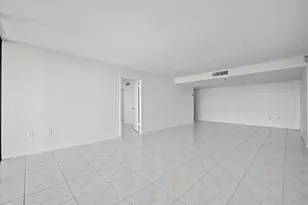 5600 N Flagler Dr, West Palm Beach, FL 33407 - Photo 10