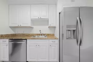 5600 N Flagler Dr, West Palm Beach, FL 33407 - Photo 12