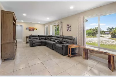 12944 68th Street N, The Acreage, FL 33412 - Photo 4