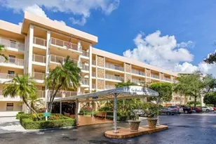 3503 Oaks Way, Pompano Beach, FL 33069 - Photo 14