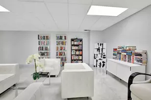 600 Parkview Dr, Hallandale Beach, FL 33009 - Photo 24