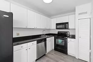 1900 S Ocean Blvd, Lauderdale by the Sea, FL 33062 - Photo 2