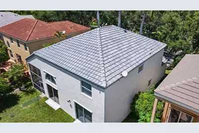 6702 NW 80th Manor, Parkland, FL 33067 - Photo 4