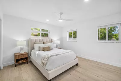 718 SW 27th Place, Boynton Beach, FL 33435 - Photo 20
