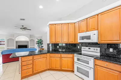 524 SE Nome Drive, Port Saint Lucie, FL 34984 - Photo 12