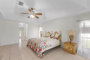 524 SE Nome Dr, Port Saint Lucie, FL 34984 - Photo 16