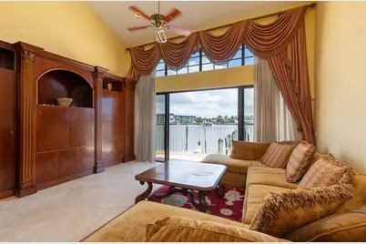 529 Pelican Way, Delray Beach, FL 33483 - Photo 8