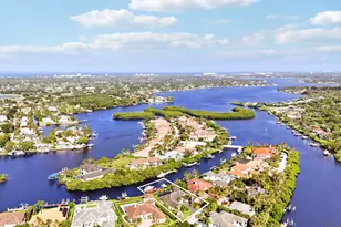 18989 SE Windward Island Ln, Jupiter, FL 33458 - Photo 2