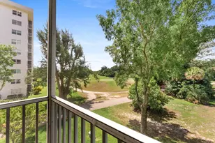 3200 N Palm Aire Dr, Pompano Beach, FL 33069 - Photo 28