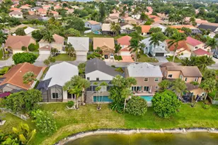 21391 Millbrook Ct, Boca Raton, FL 33498 - Photo 8