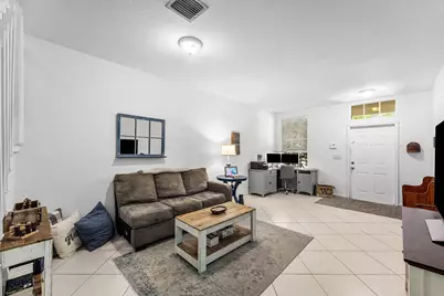 331 Spruce Street, Boynton Beach, FL 33426 - Photo 2