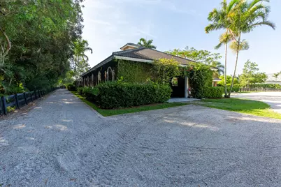 2583 Appaloosa Trail, Wellington, FL 33414 - Photo 30