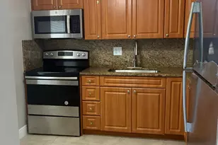 7300 NW 5th Ct, Margate, FL 33063 - Photo 4