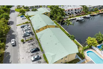 1880 SE 3rd Street #1880, Pompano Beach, FL 33060 - Photo 20