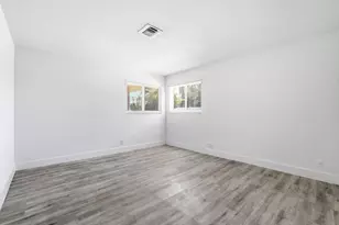 1880 SE 3rd St, Pompano Beach, FL 33060 - Photo 10