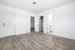 1880 SE 3rd St, Pompano Beach, FL 33060 - Photo 14