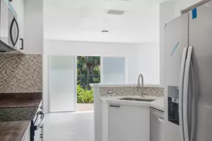2824 NW 99th Terrace, Sunrise, FL 33322 - Photo 12