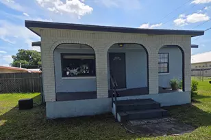 1019 NW 2nd St, Okeechobee, FL 34972 - Photo 4