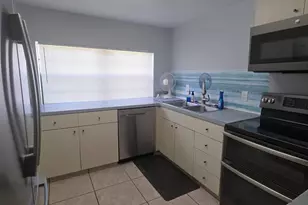 1019 NW 2nd St, Okeechobee, FL 34972 - Photo 6