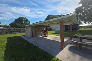1019 NW 2nd St, Okeechobee, FL 34972 - Photo 8
