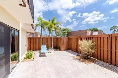 3900 County Line Road #21a, Tequesta, FL 33469 - Photo 2