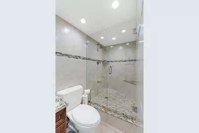 1005 Islewood D #1005, Deerfield Beach, FL 33442 - Photo 20