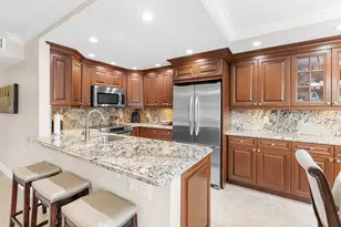 1005 Islewood D, Deerfield Beach, FL 33442 - Photo 6