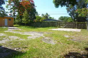 2162 NW 28th St, Oakland Park, FL 33311 - Photo 20