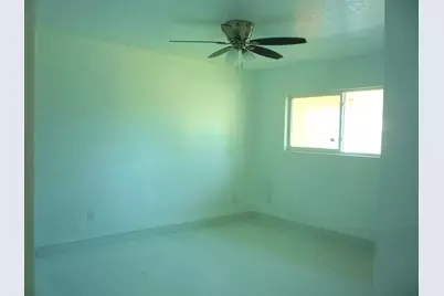 2162 NW 28th Street, Oakland Park, FL 33311 - Photo 16