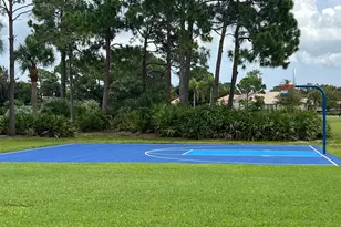 557 SW New Castle Cove, Port Saint Lucie, FL 34986 - Photo 18