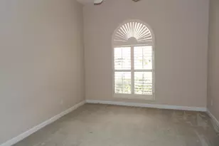 557 SW New Castle Cove, Port Saint Lucie, FL 34986 - Photo 14