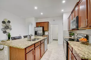 10342 Wellington Parc Dr, Wellington, FL 33449 - Photo 2