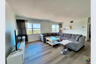 2555 NE 11th Street #809, Fort Lauderdale, FL 33304 - Photo 12