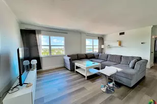 2555 NE 11th St, Fort Lauderdale, FL 33304 - Photo 12