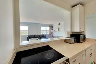2555 NE 11th St, Fort Lauderdale, FL 33304 - Photo 20