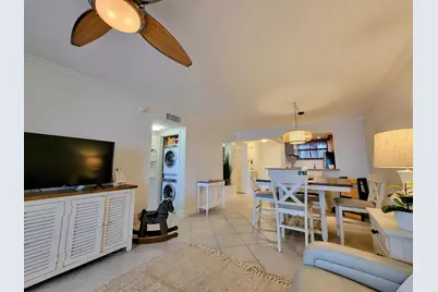 111 Lake Emerald Drive #406, Oakland Park, FL 33309 - Photo 6