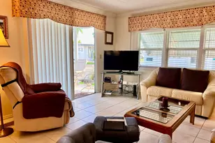 1552 S 33rd Rd, Hollywood, FL 33021 - Photo 16