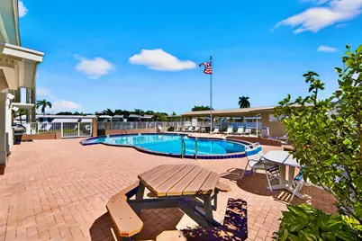 1552 S 33rd Road, Hollywood, FL 33021 - Photo 40