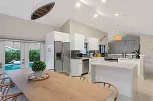 231 SE 8th St, Dania Beach, FL 33004 - Photo 10