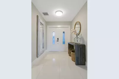 231 SE 8th Street, Dania Beach, FL 33004 - Photo 4